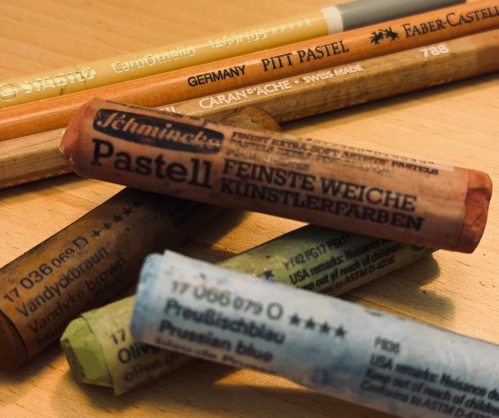 Pasteles Schmincke, Stabilo Carbothello, Faber Castell y Caran d´Ache